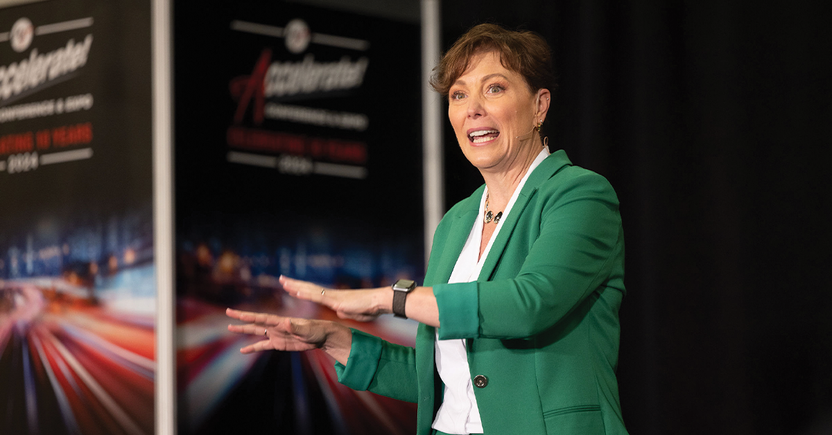 Julie-Holmes-Closing-Keynote-1200x628